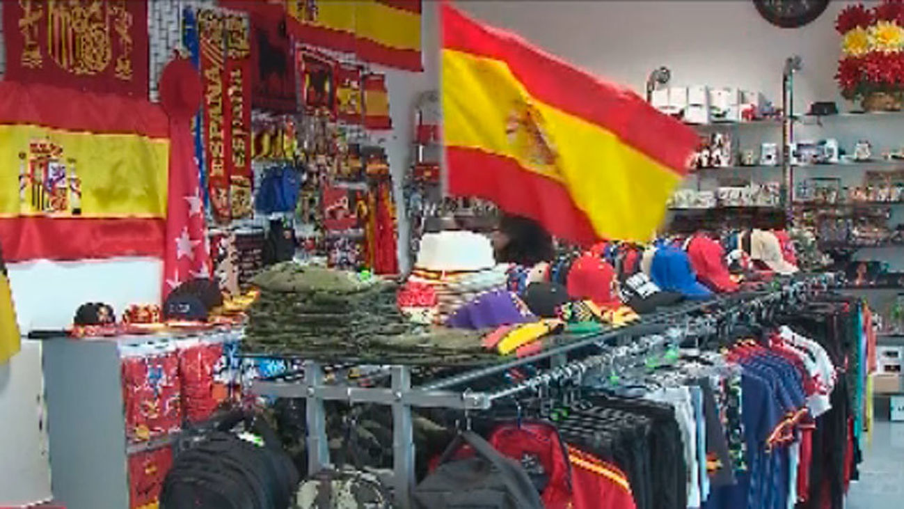 Aumentan las ventas de banderas de España