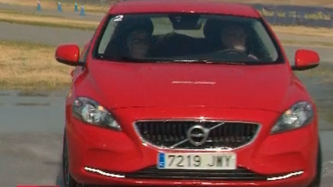 Curso con nuevas tecnologías para conductores mayores en el Jarama