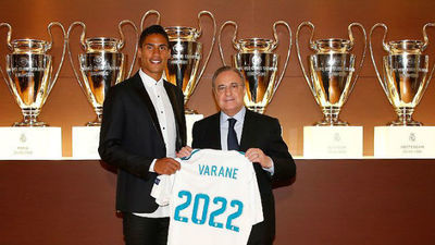 Varane: "Cristiano marca la historia del fútbol y es difícil criticarle"