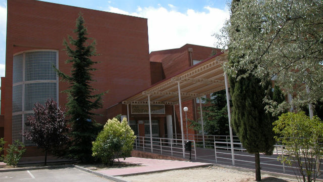 Arcopoli concede su 'Tiza arcoíris' al IES Duque de Rivas y otros tres colegios por su compromiso contra la LGTBfobia