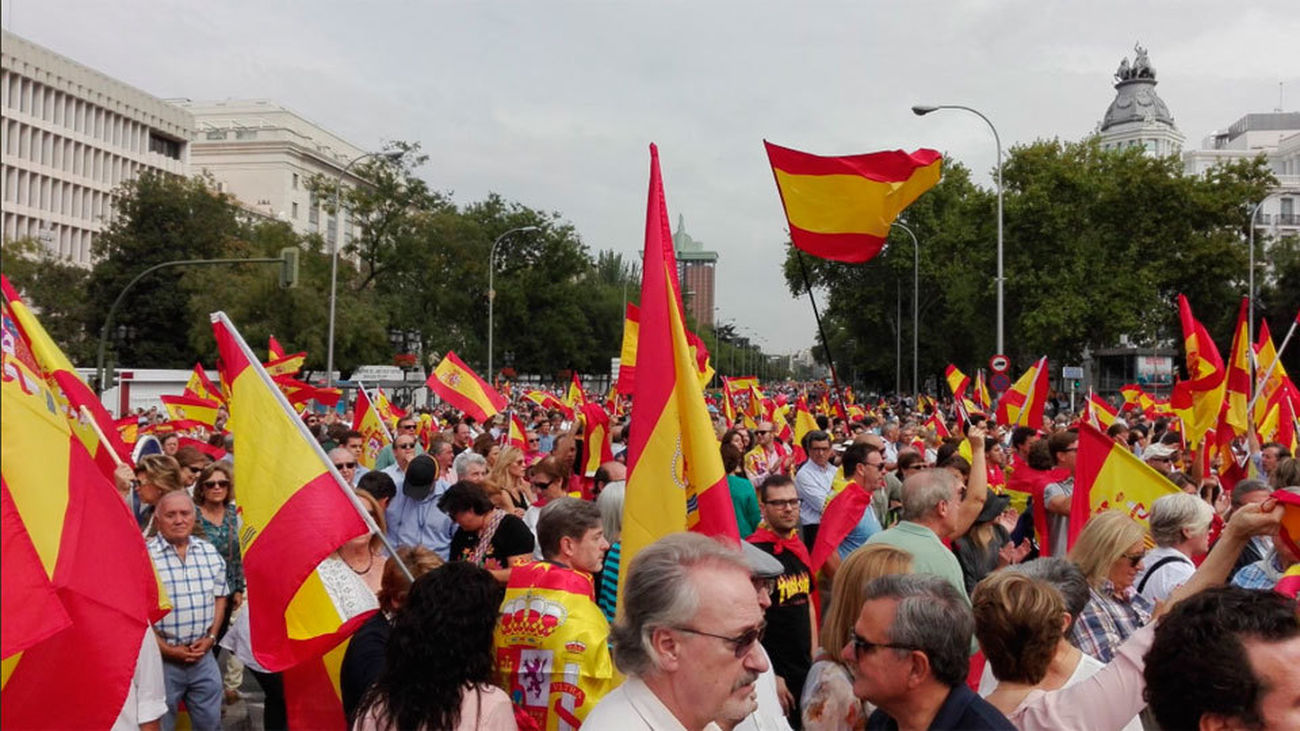 Diez mil personas se concentran en Madrid por "la unidad de España"