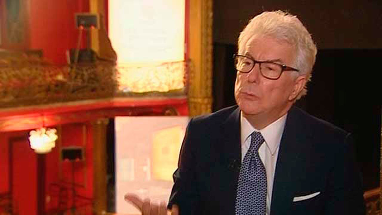 Ken Follett presenta en Madrid 'Una columna de fuego'