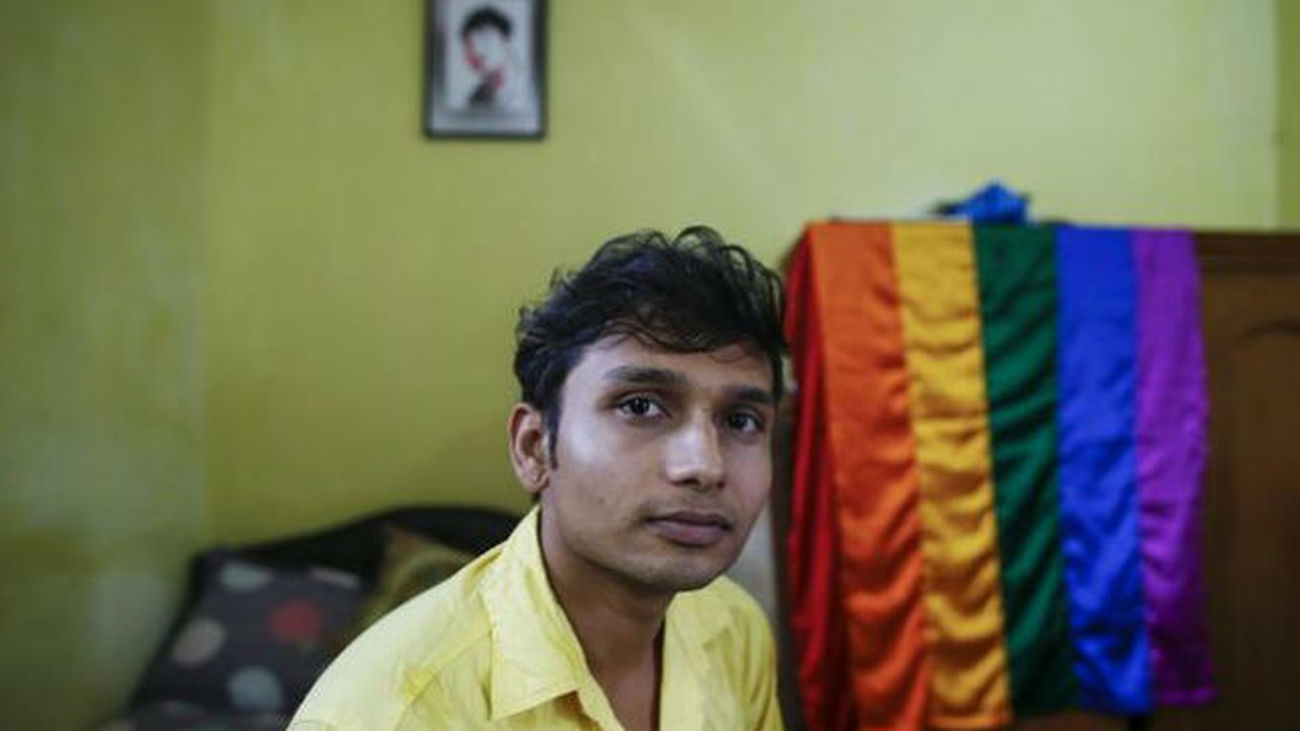 Un activista homosexual bangladeshí atrapado en el limbo tras huir del infierno