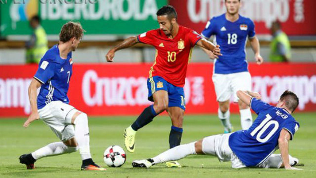 Thiago, Piqué y Silva abandonan la concentración de la selección