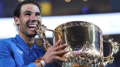 Nadal apabulla a Kyrgios y reina en Pekín