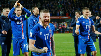 Islandia y Serbia, al Mundial; Croacia e Irlanda, a la repesca