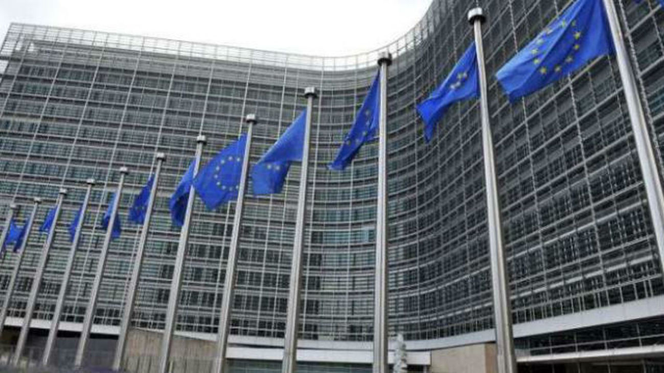 Gobierno, Generalitat y Ayuntamiento Barcelona presentan  en Bruselas la candidatura para la EMA