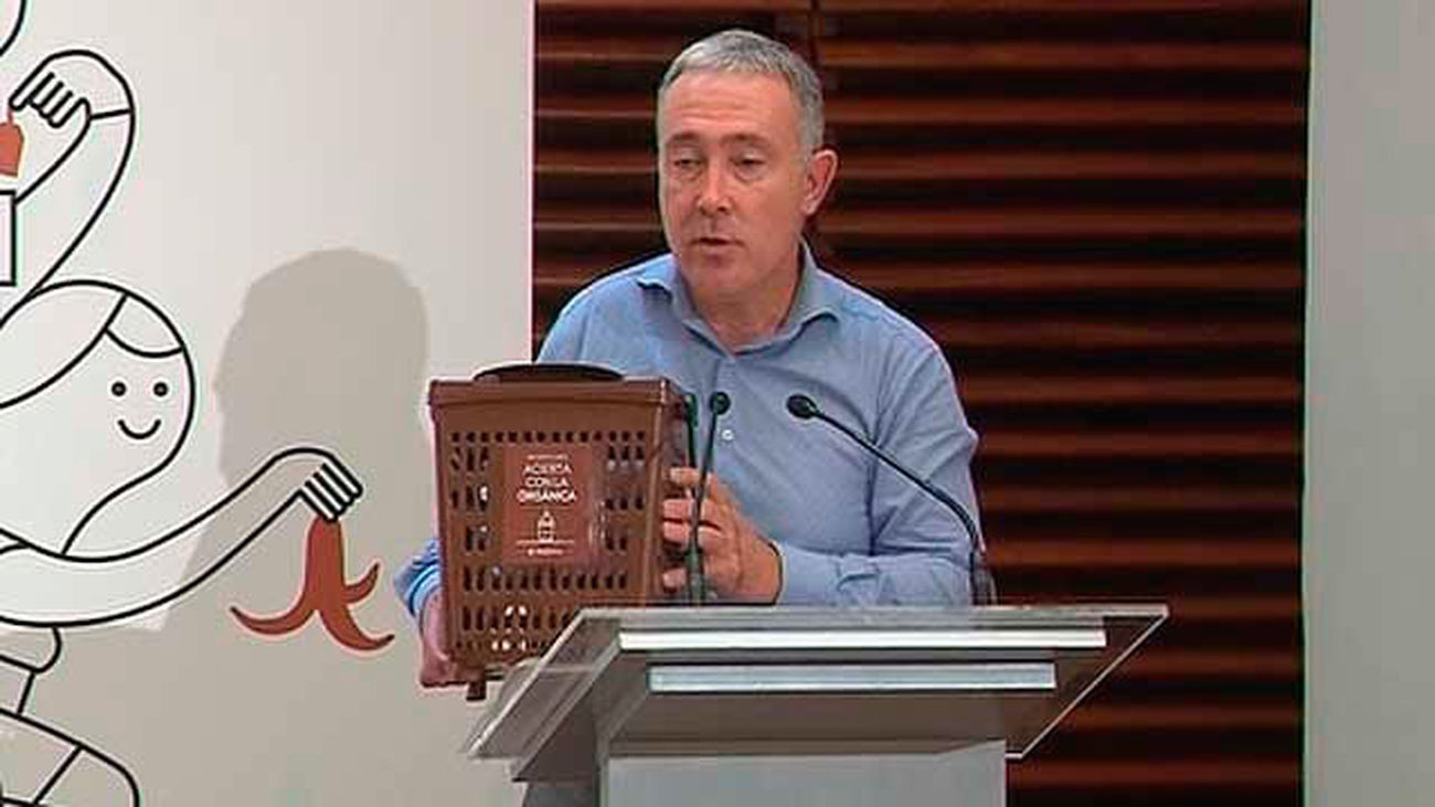 Los contenedores marrones para orgánico llegarán  en noviembre a 10 distritos