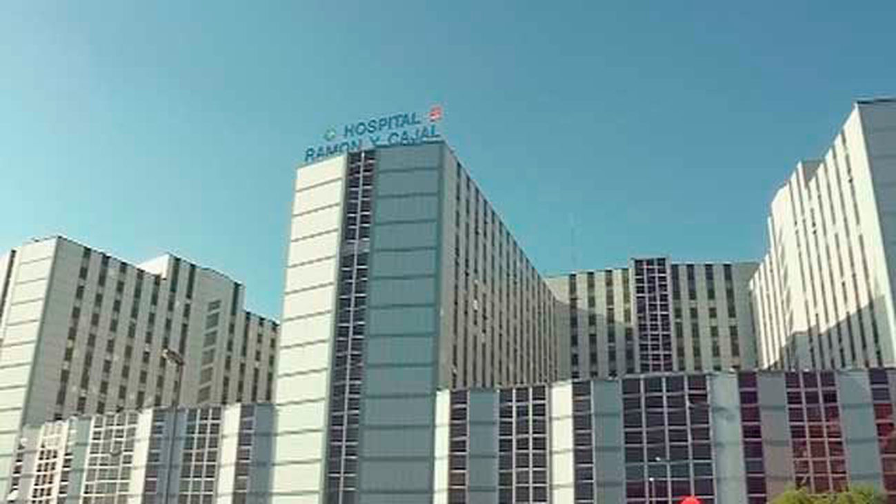 Los profesionales del Ramón y Cajal atienden cerca de un millón de consultas al año