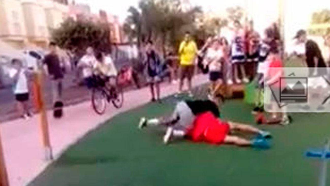 Graban una pelea entre dos menores en Canarias y la suben a las redes sociales