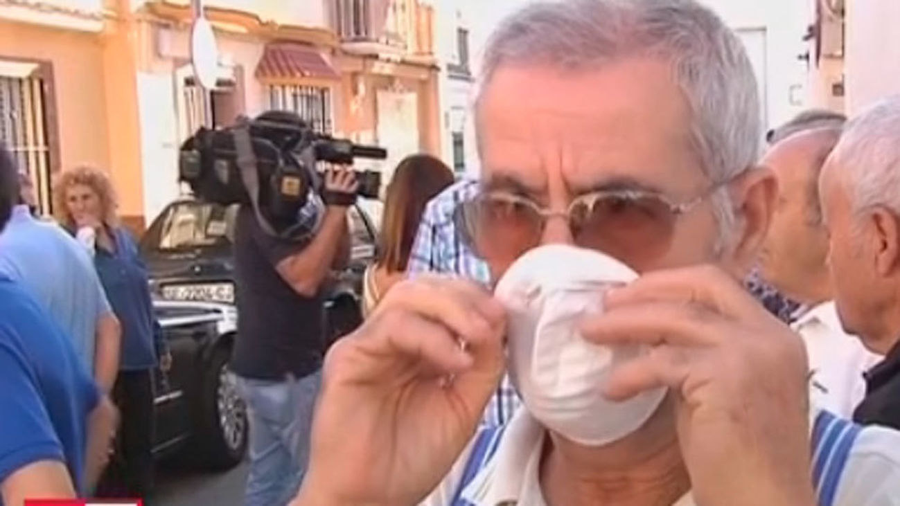 Un fuerte olor a combustible provoca molestias y alarma en Coria del Río