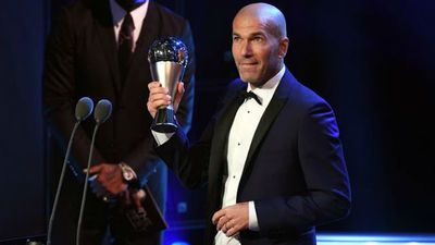 Zidane recibe el premio 'The Best' a mejor entrenador del año