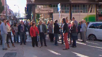 Vecinos y comerciantes de la calle de Alcalá contra la remodelación
