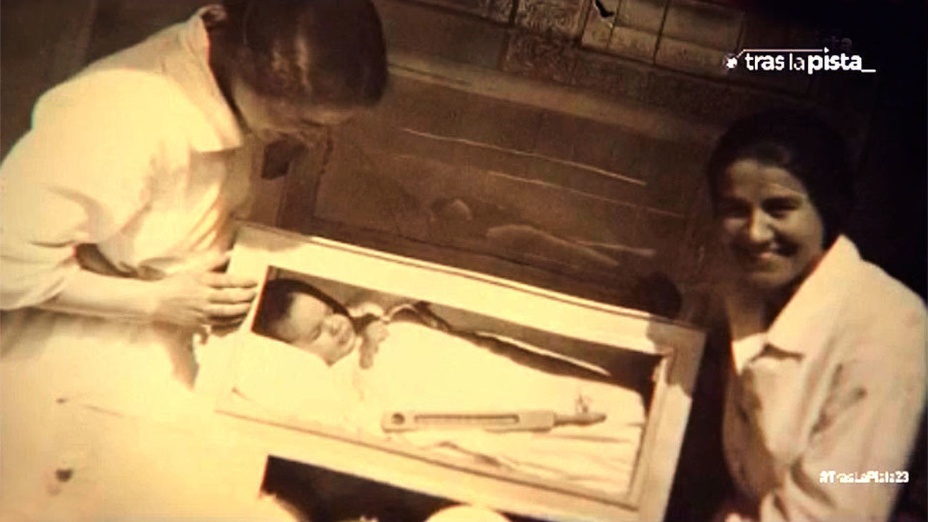 Comienza la exhumación de 46 posibles bebés robados en Cádiz