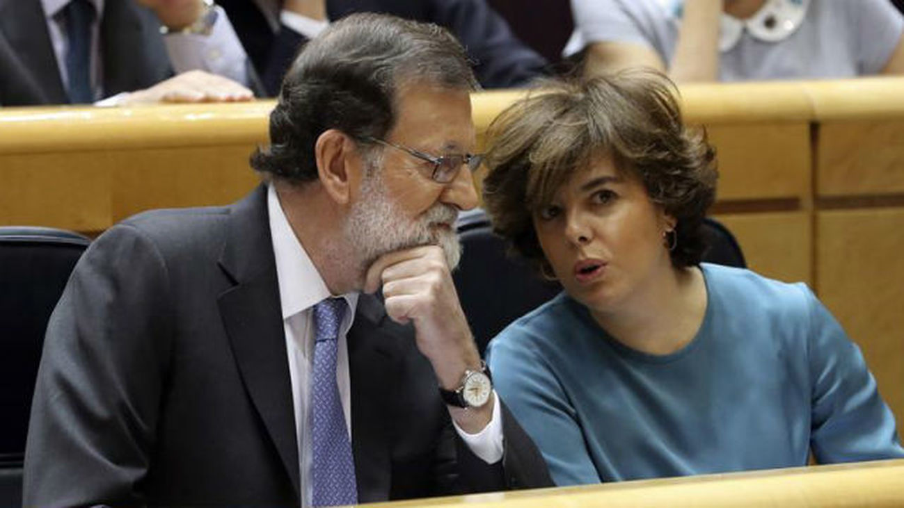 Rajoy pide tranquilidad y asegura que restablecerá la legalidad