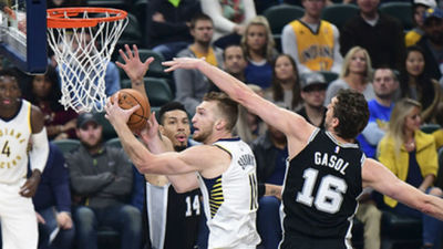 Pau Gasol, 17 puntos, en la derrota de los Spurs