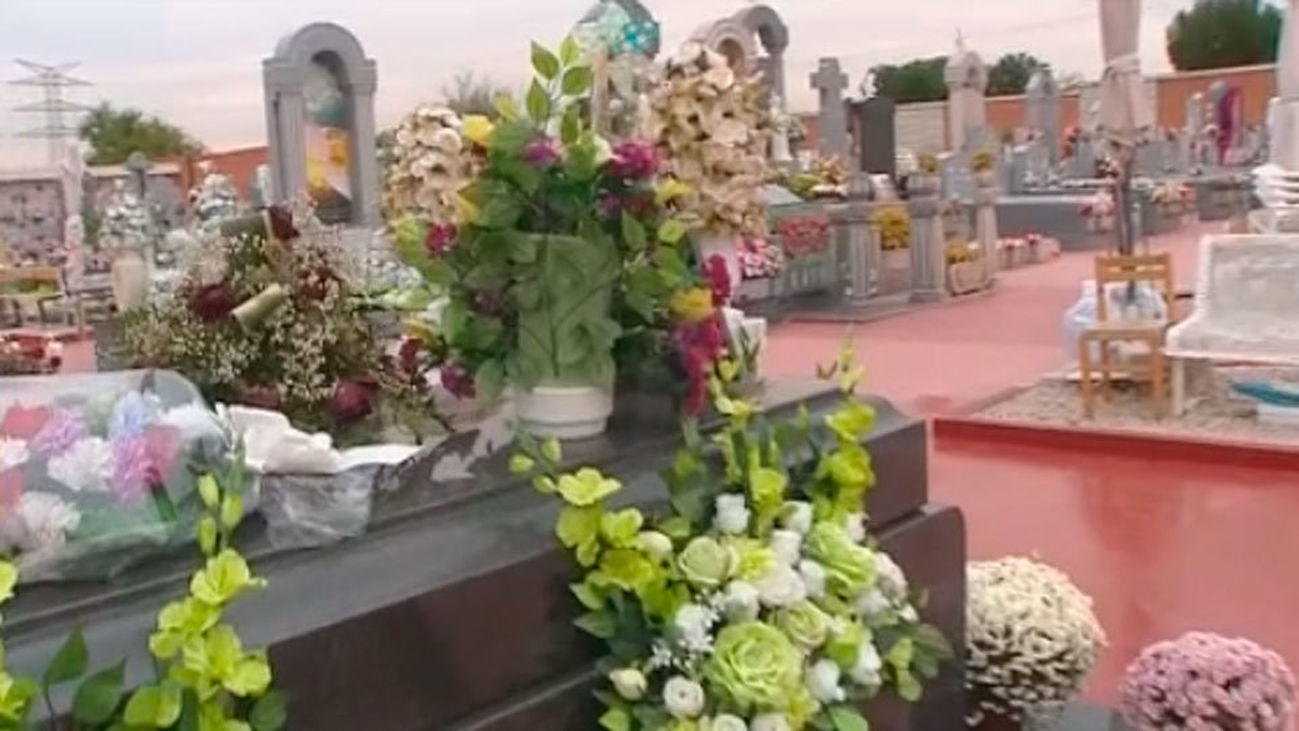 El transporte público de Madrid aumenta sus servicios a los cementerios