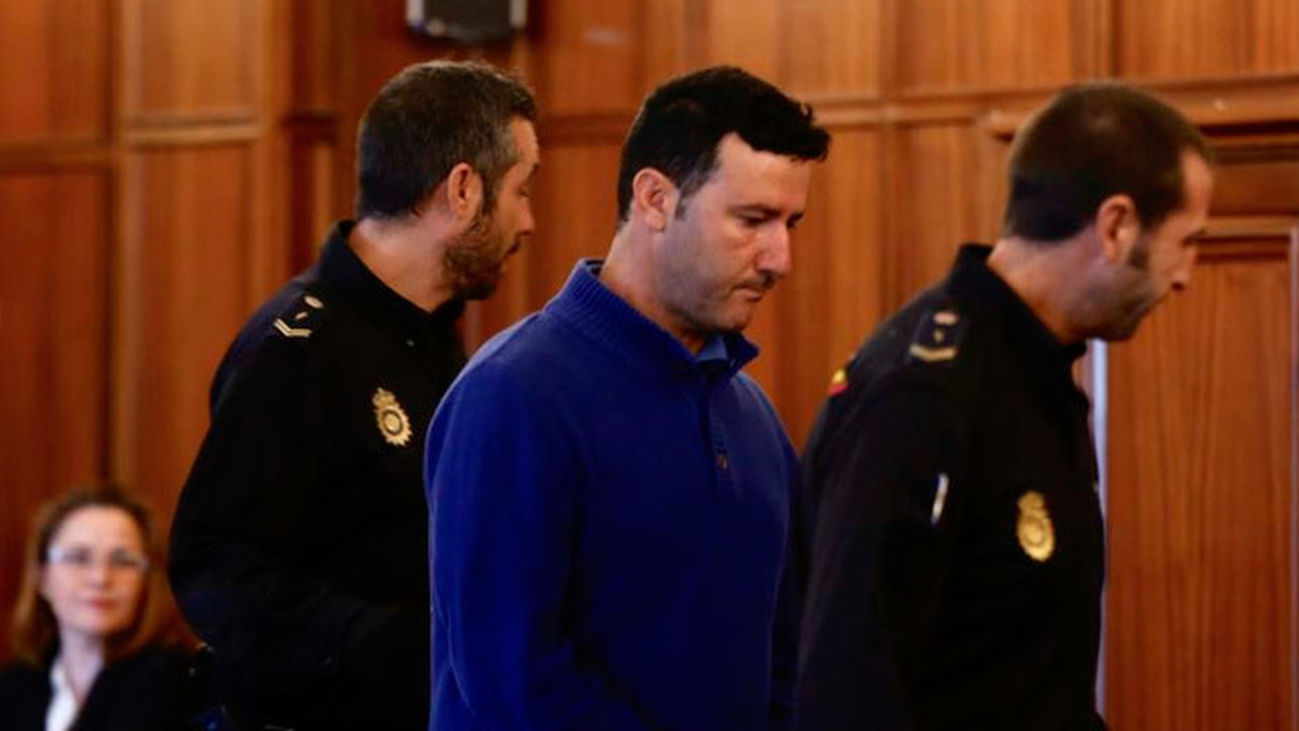 Crimen de Lebrija: Mª del Castillo saltó del balcón antes de ser apuñalada