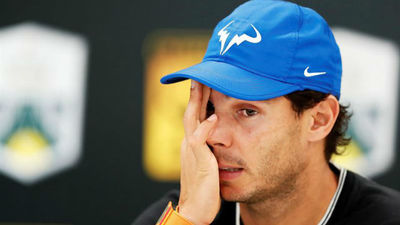 Nadal se retira de París por su problema de rodilla