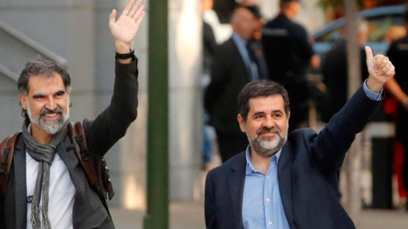 La Audiencia Nacional rechaza poner en libertad a Sànchez y Cuixart
