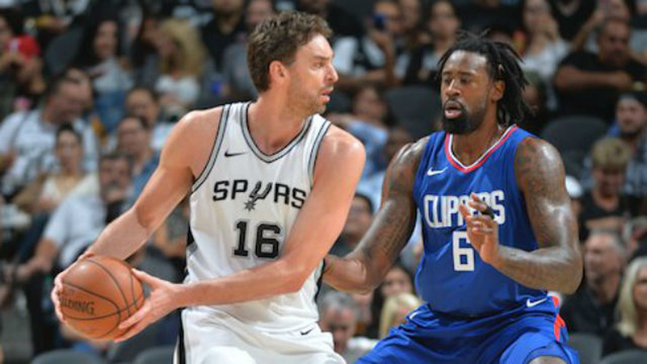 Pau Gasol ante los Clippers