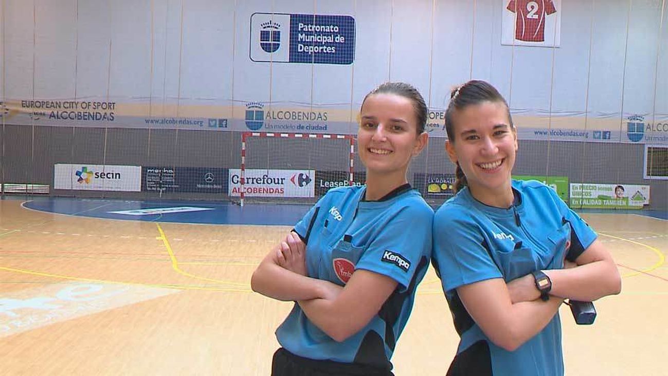 Las 'Cristinas', las chicas de moda del balonmano madrileño