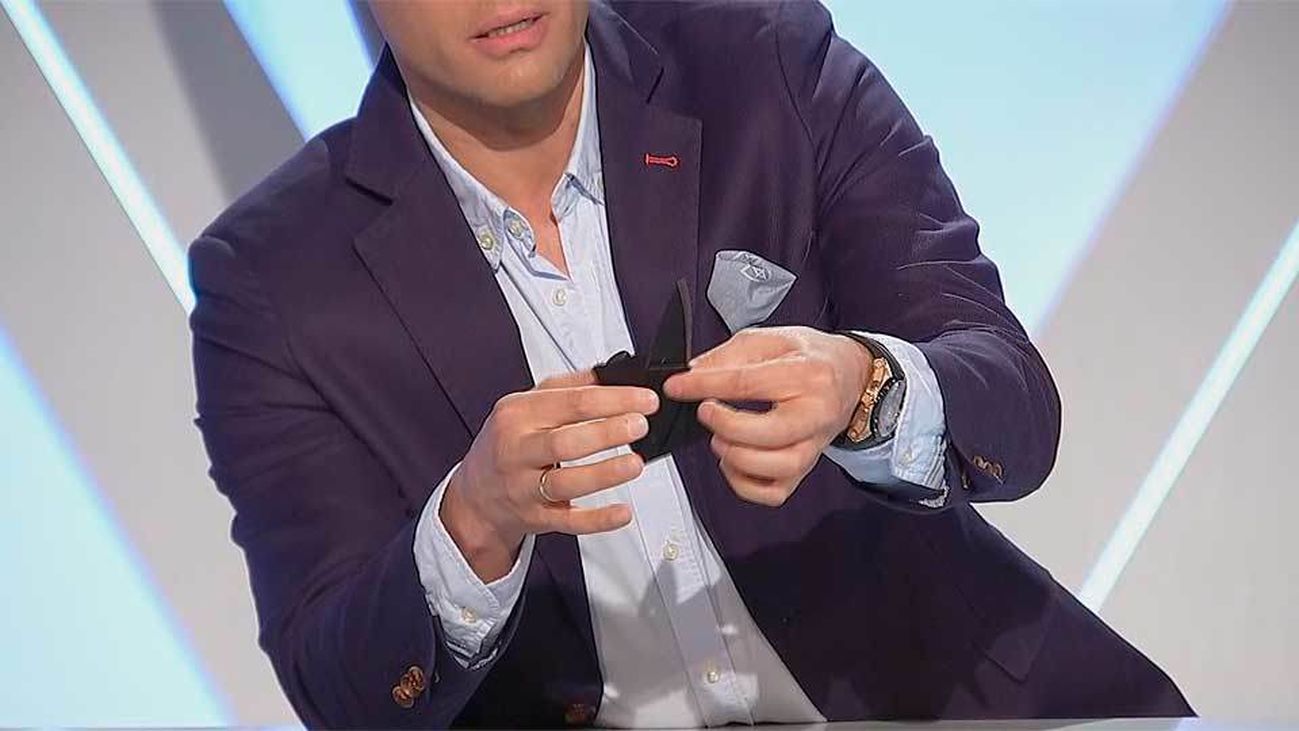 La "tarjeta navaja", ilegal pero fácil de adquirir