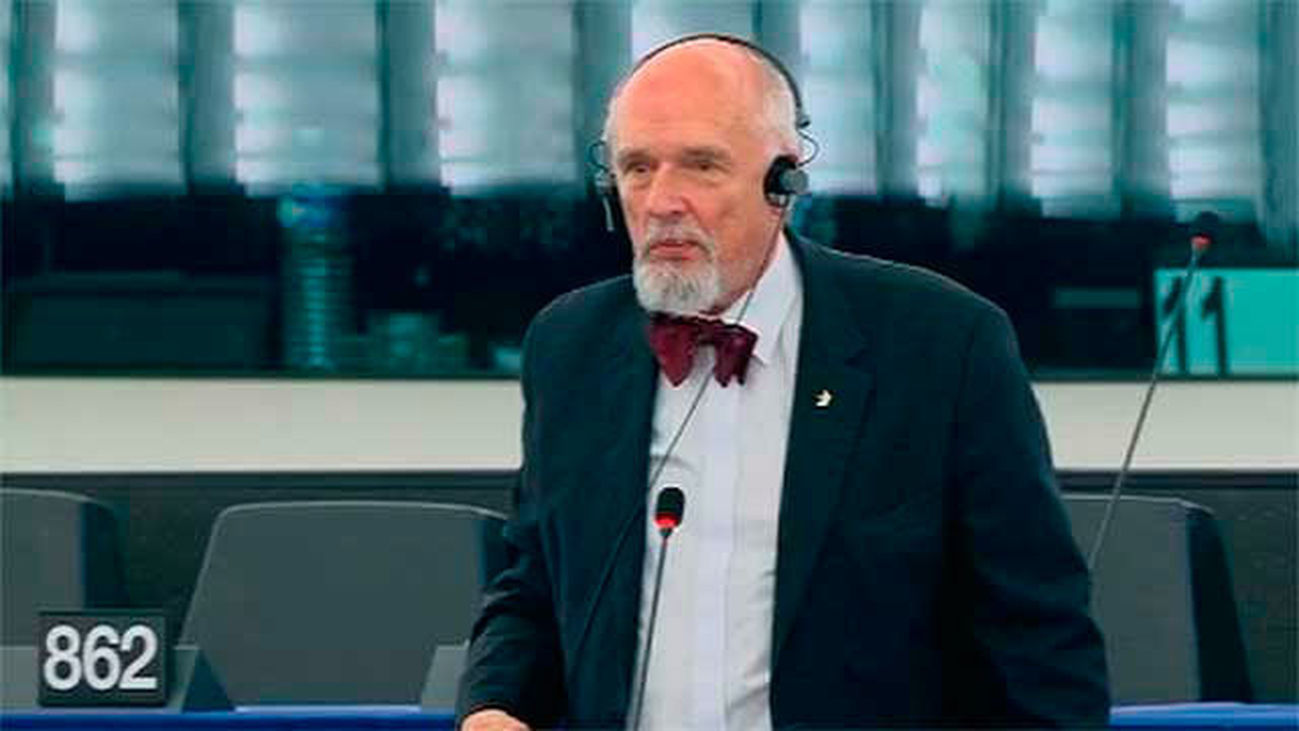 Un eurodiputado polaco sostiene que "la culpa del problema demográfico es de que las mujeres trabajen fuera de casa"