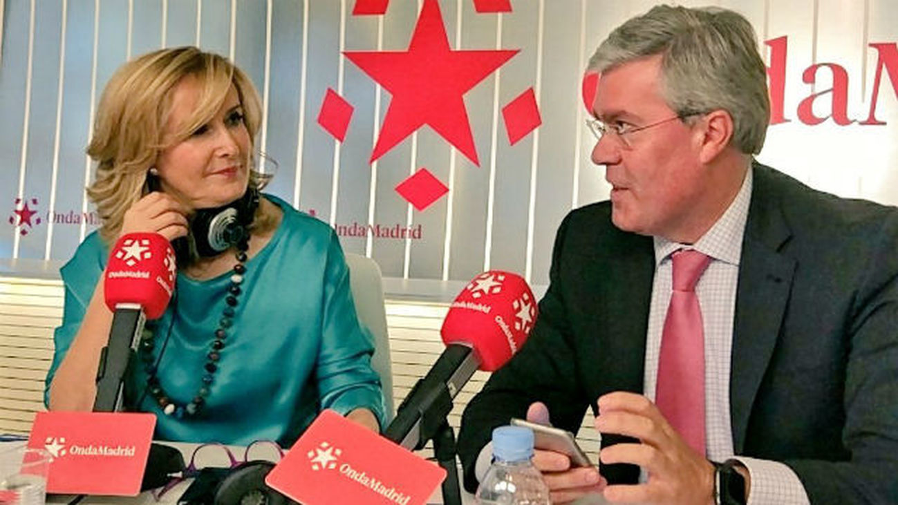 Fernández de Moya: "No está intervenido el Ayuntamiento, hay un control"