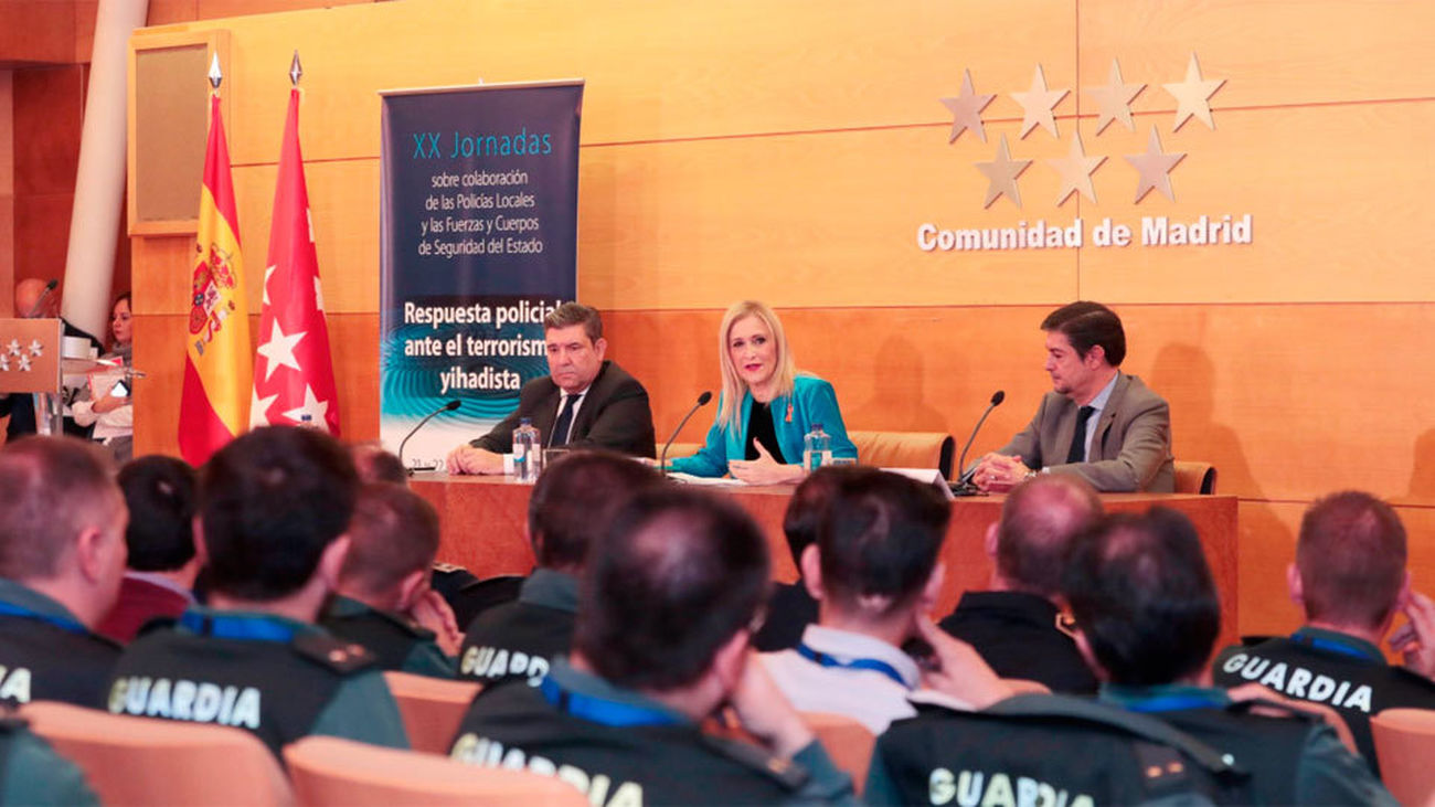 Cifuentes, FEMP y las Fuerzas de Seguridad apelan a la coordinación contra el yihadismo