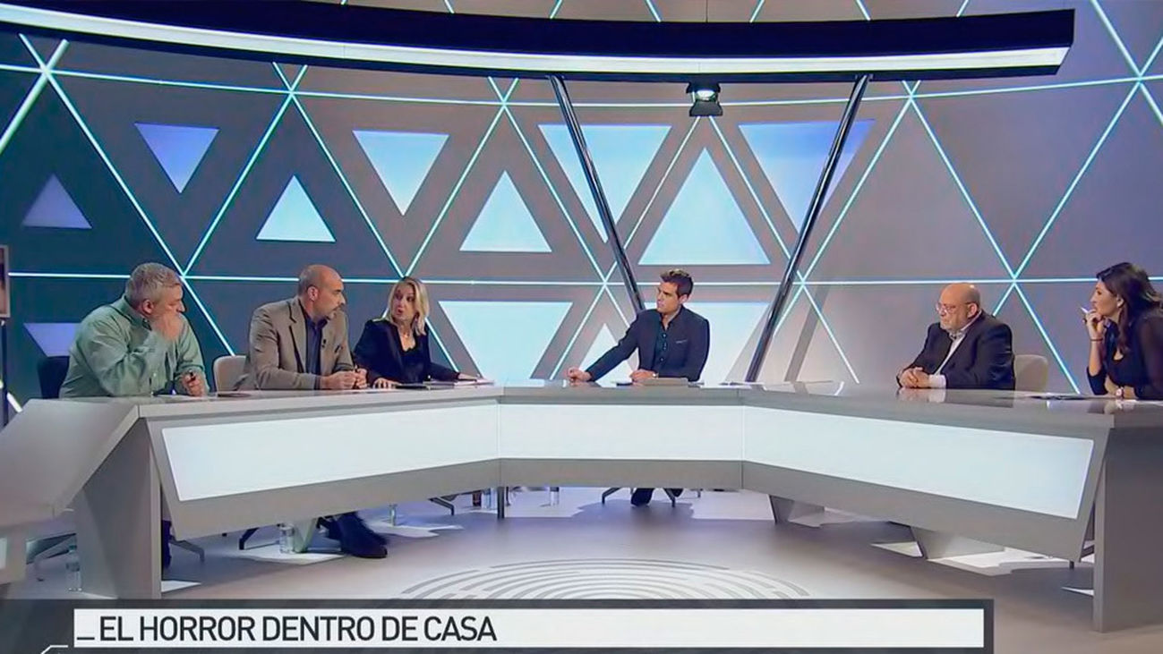 Violaba a su hija todos los días durante un año