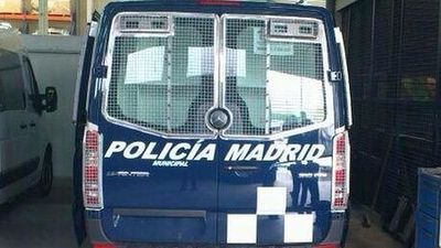 Detenido un hombre en Usera acusado  de maltratar a sus dos hijas de 8 y 12 años