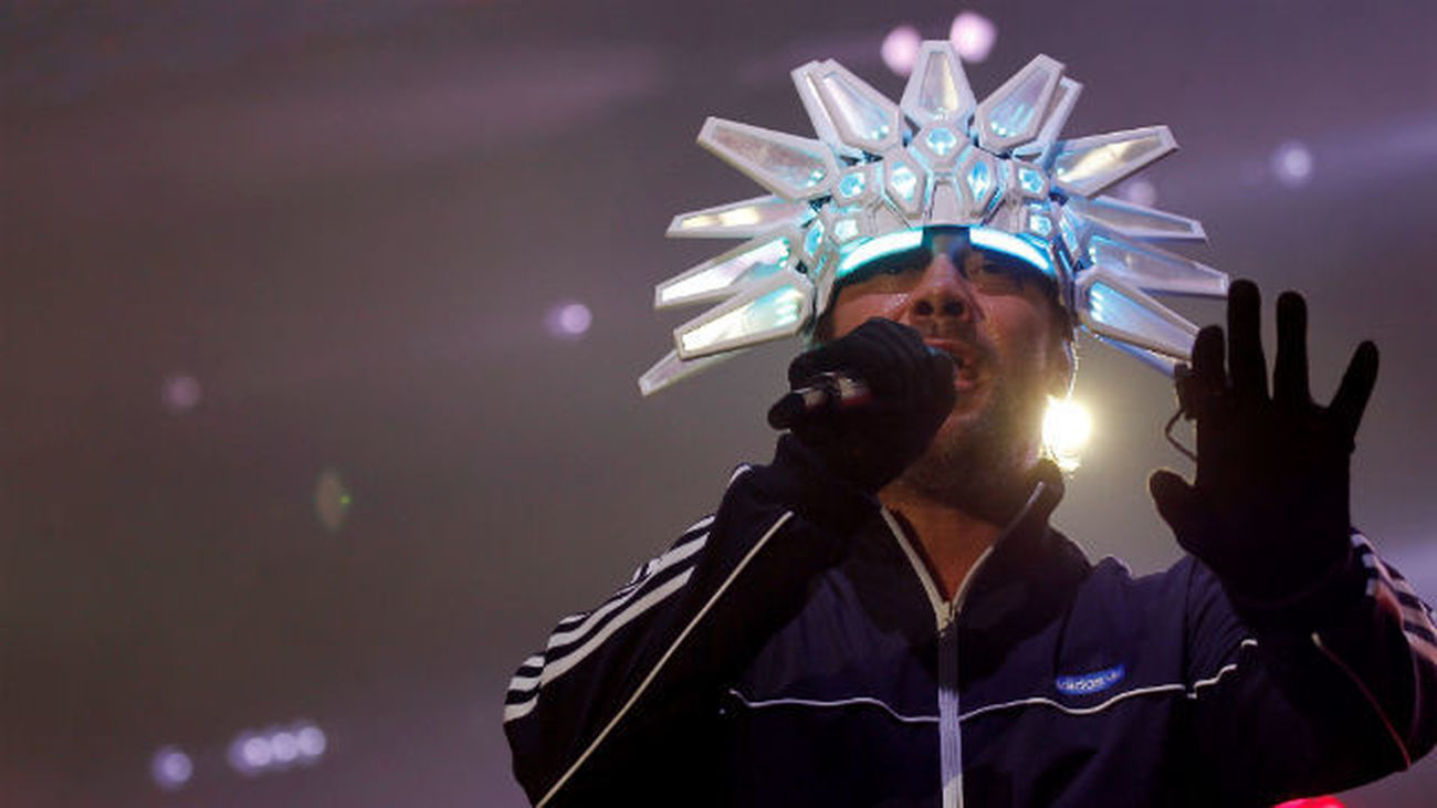 Jamiroquai le enciende las luces a Madrid con un "show" brillante