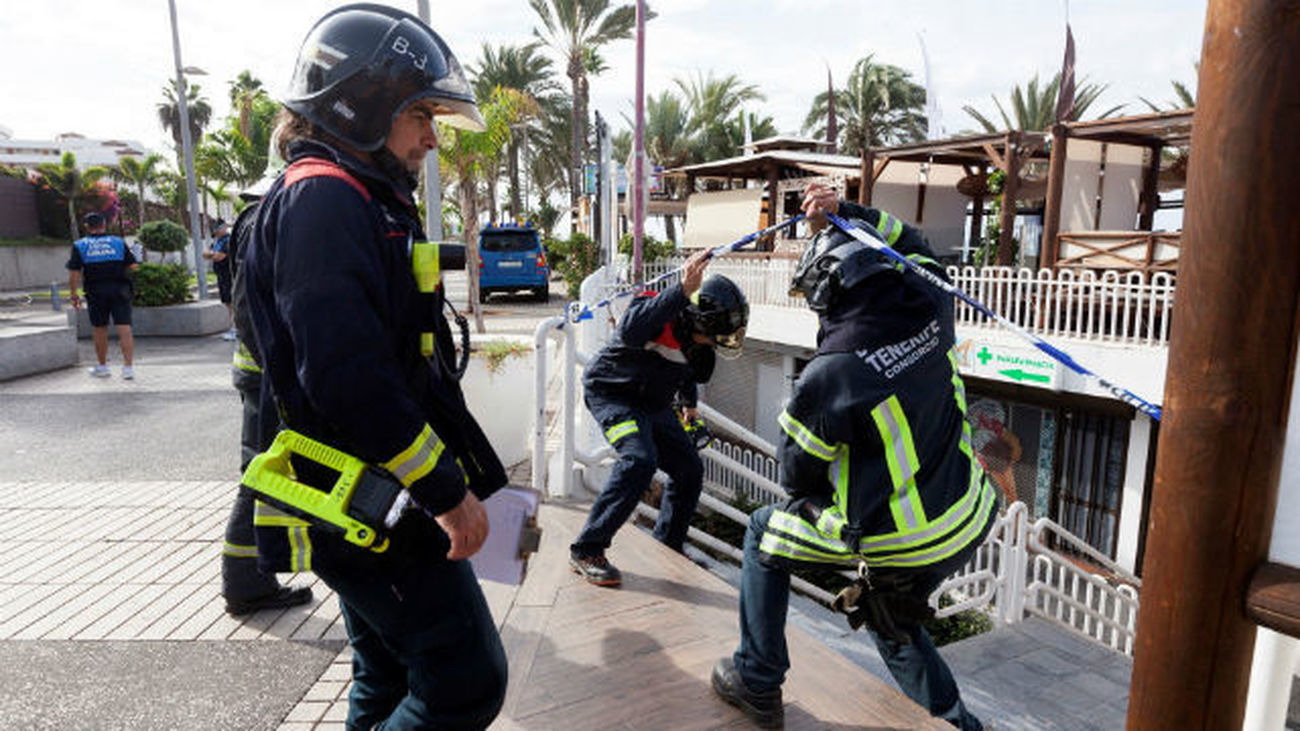 Suben a 40 los heridos por el desplome de una discoteca en Tenerife
