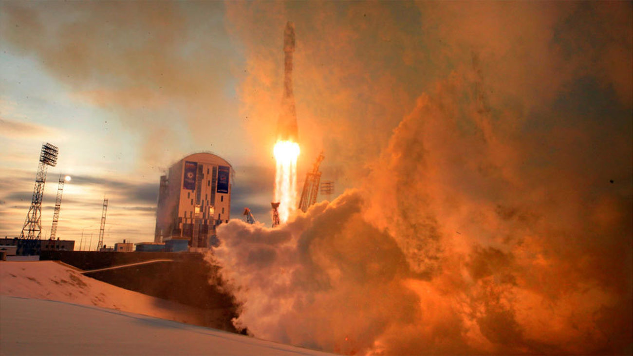 Rusia lanza con éxito un cohete desde su nuevo cosmódromo de Vostochni