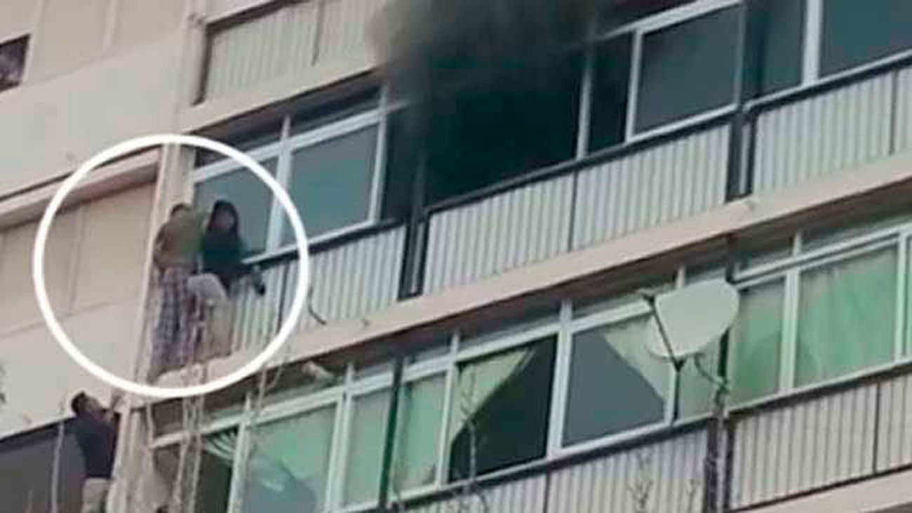 Una mujer fallecida y 33 heridos en un incendio en la calle Melchor Fernández de Madrid