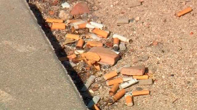 Más de 60 millones del colillas acaban en el suelo cada día en España