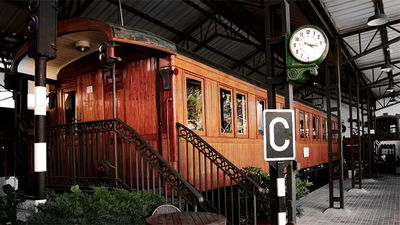 Cena a lo 'Orient Express' en Hoyo de Manzanares