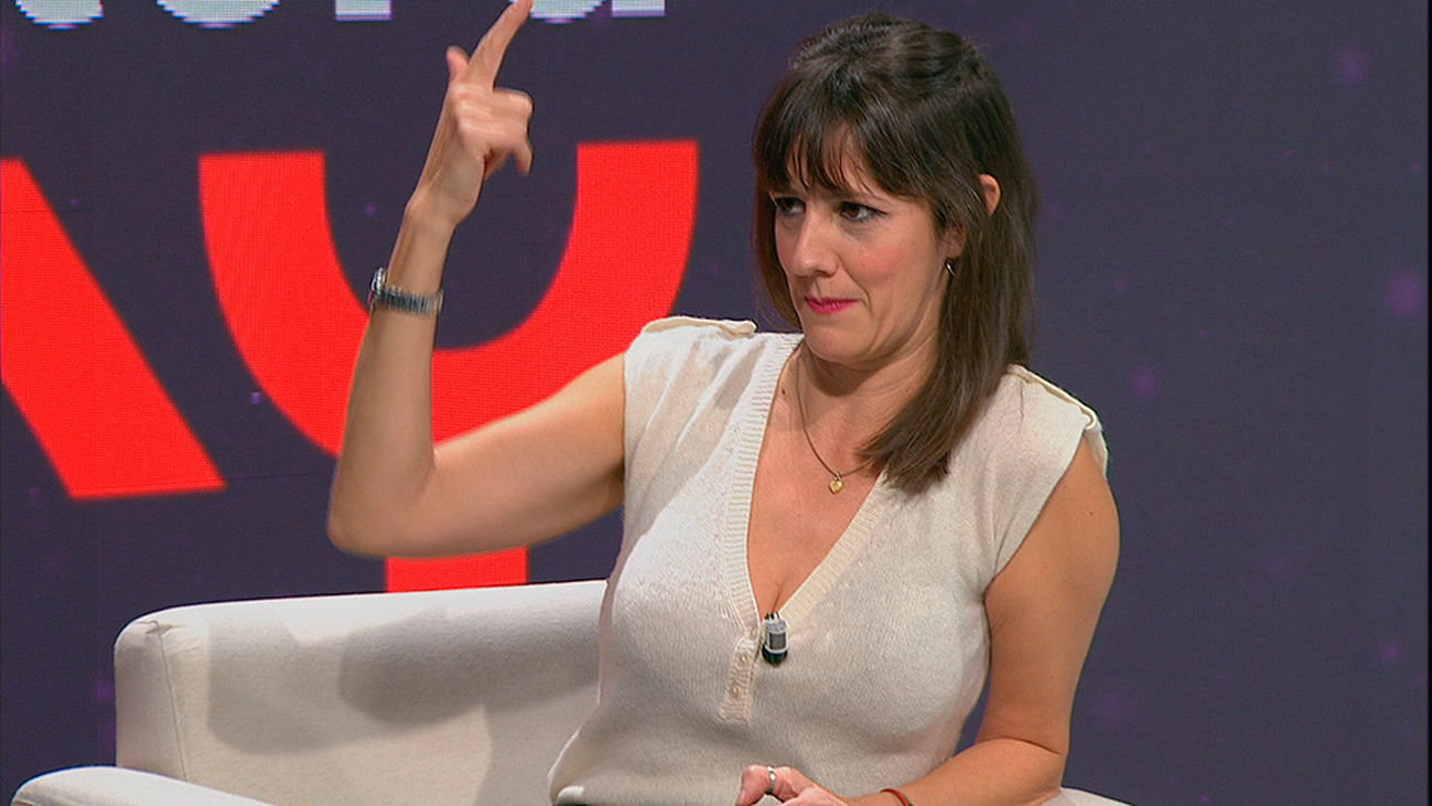 "Me ha sorprendido la naturalidad de Carmen Lomana y Resines me daba un poco de miedo"