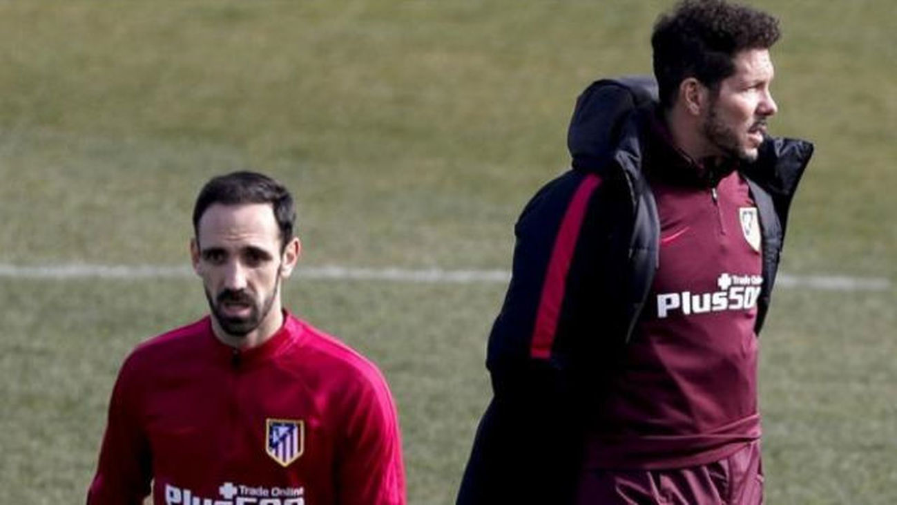 Juanfran vuelve a entrenarse; pero no Griezmann