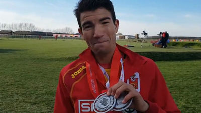 Mechaal plata individual, España plata por equipos en hombres