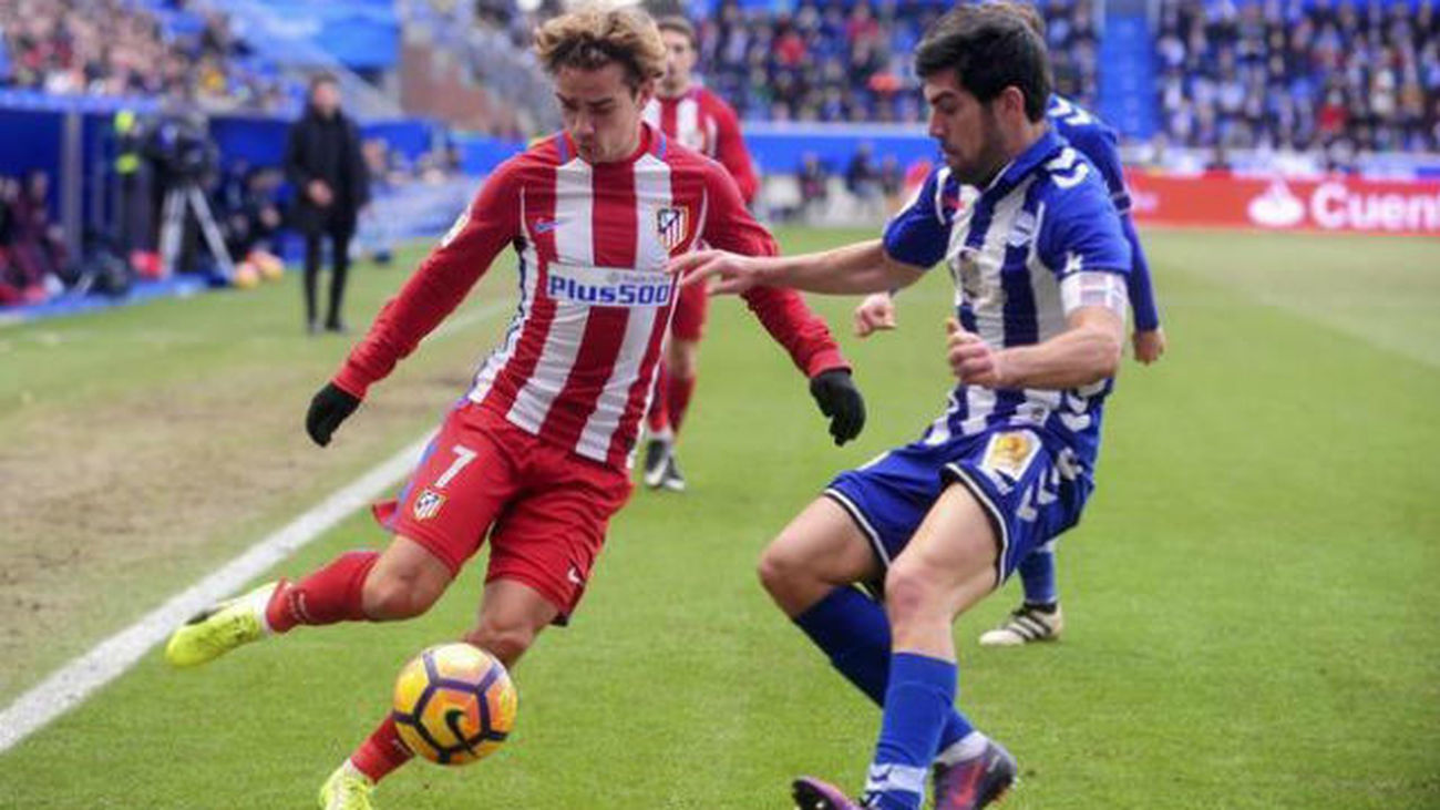 Griezmann ante el Alavés