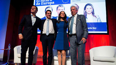 Manuel Valls y Vargas Llosa postulan a Arrimadas como presidenta