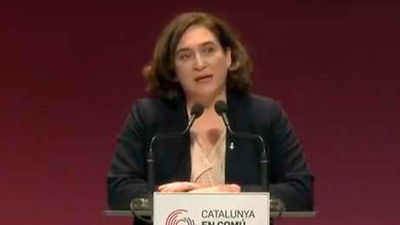 Colau: "Los malos gobernantes han roto la cohesión en Cataluña, no el pueblo"