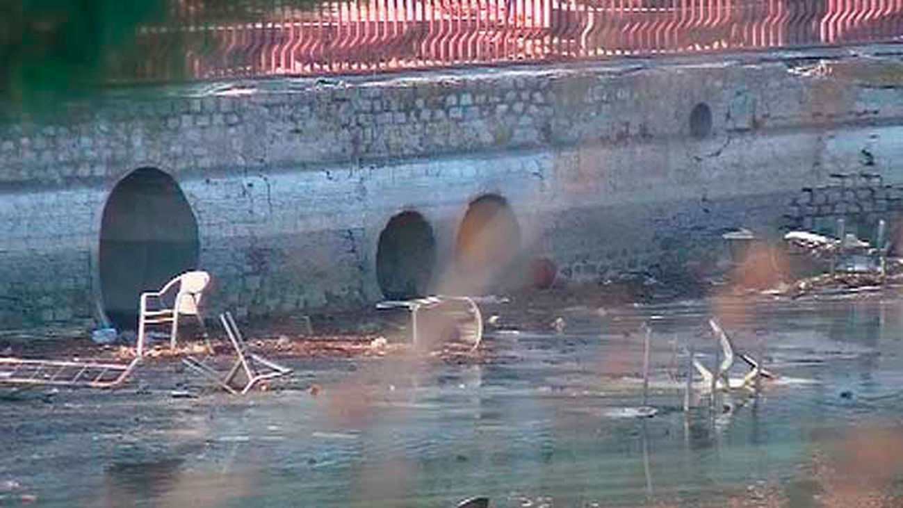 El lago de la Casa de Campo  semivacío