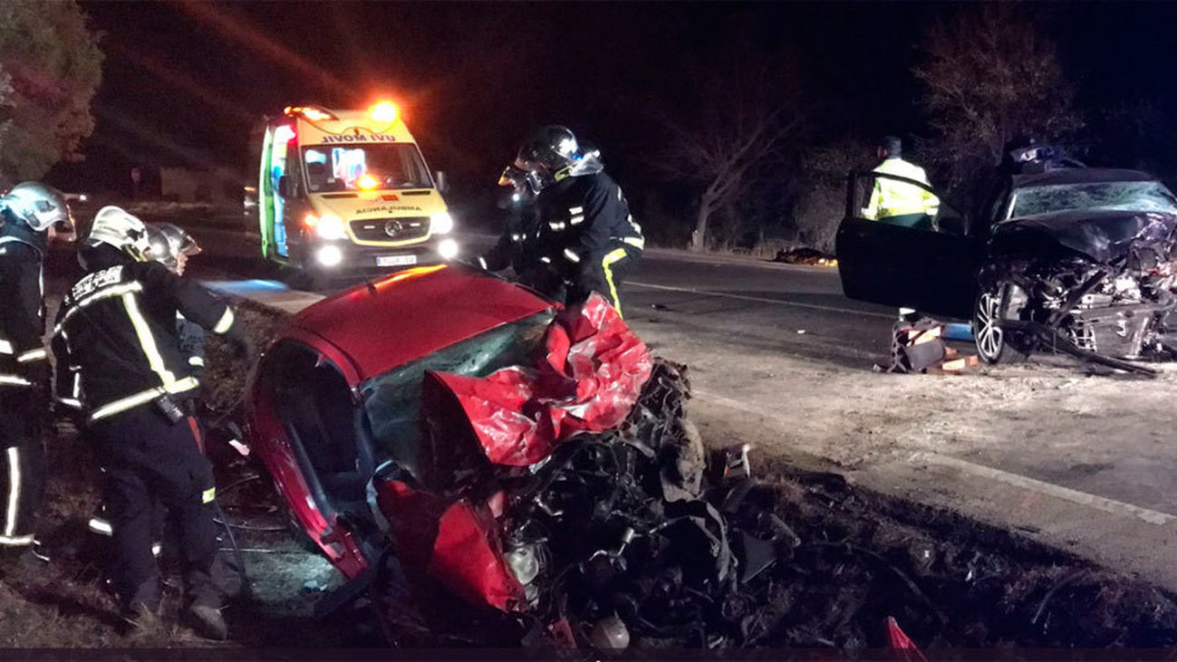 Dos muertos en un choque frontal de dos turismos en Campo Real