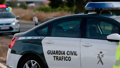 Doce personas resultan heridas en el accidente de un autobús y un camión en la A-3