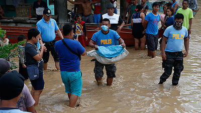 La tormenta Tembin deja al menos 240 muertos en Filipinas