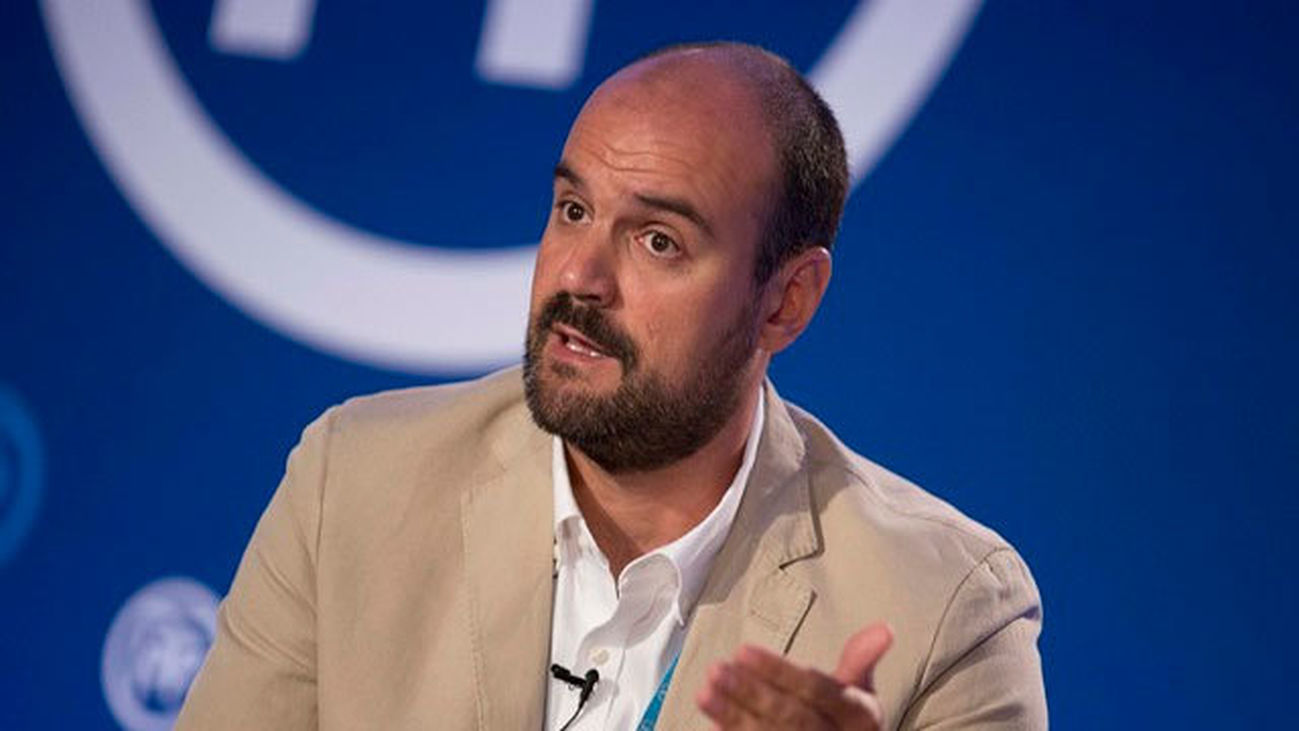 Dimite el Secretario de Estudios del PP catalán