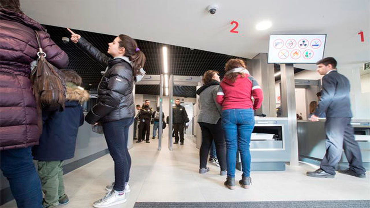 La Sagrada Família instala escáneres y detectores  de metales para reforzar la seguridad